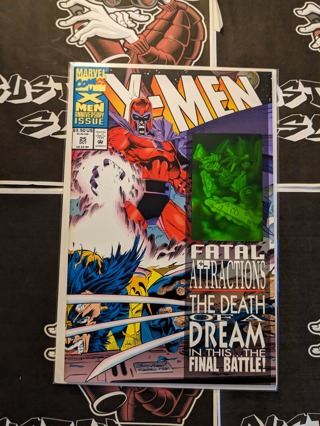 X-men #25 Wolverine Hologram