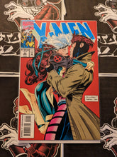 Load image into Gallery viewer, X-men #24 1st kiss Rogue &amp; Gambit
